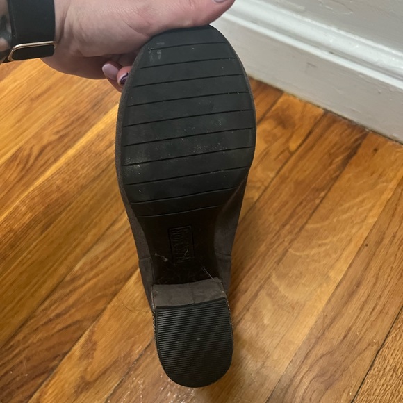 Grey sparkle heel booties - Picture 2 of 6